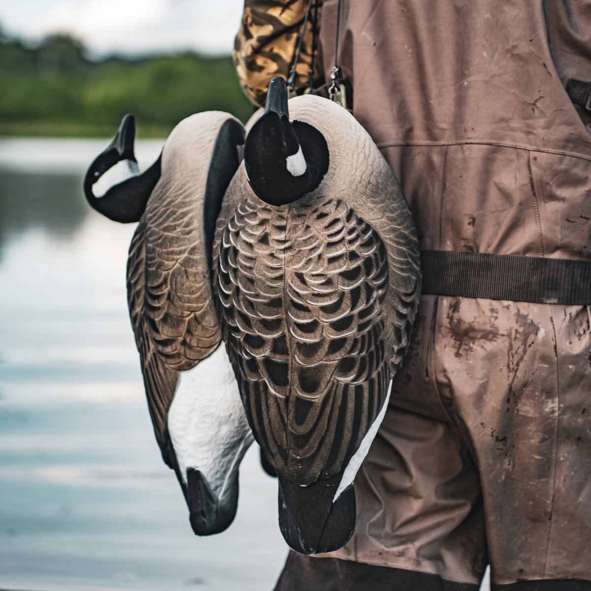 DUX Fully Flocked Goose Floater 4 pack